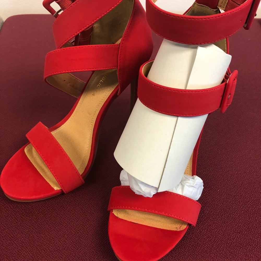 Shoe Republica NWT red stiletto heels - Picture 5 of 6